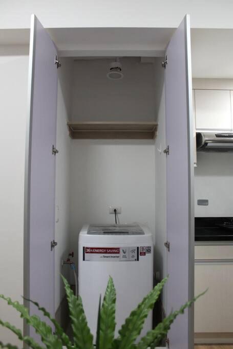 Abreeza 1br W/ Balcony,wifi & Netflix