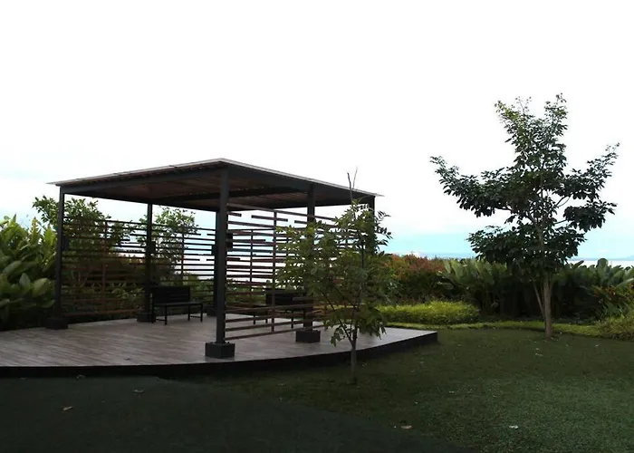 Abreeza 1Br Condo W/ Balcony,Wifi & Netflix